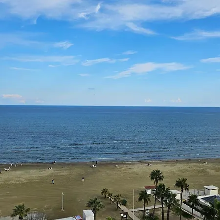 11 - Golden Sunrise Апартаменты