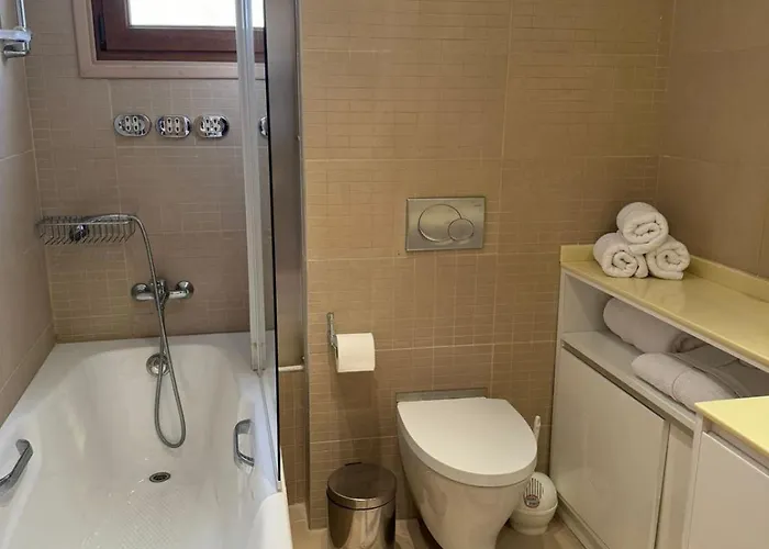 Apartament 11 - Golden Sunrise