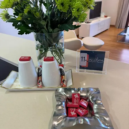 11 - Golden Sunrise Ларнака