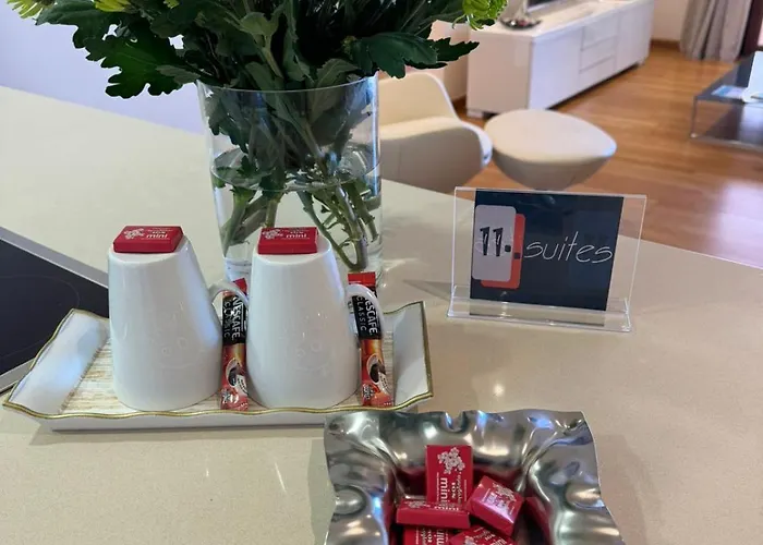 11 - Golden Sunrise ラルナカ